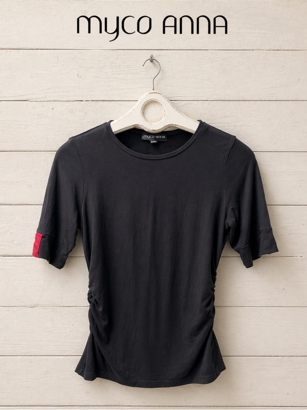MYCO ANNA Ruched Black Tee – – Size M🩷